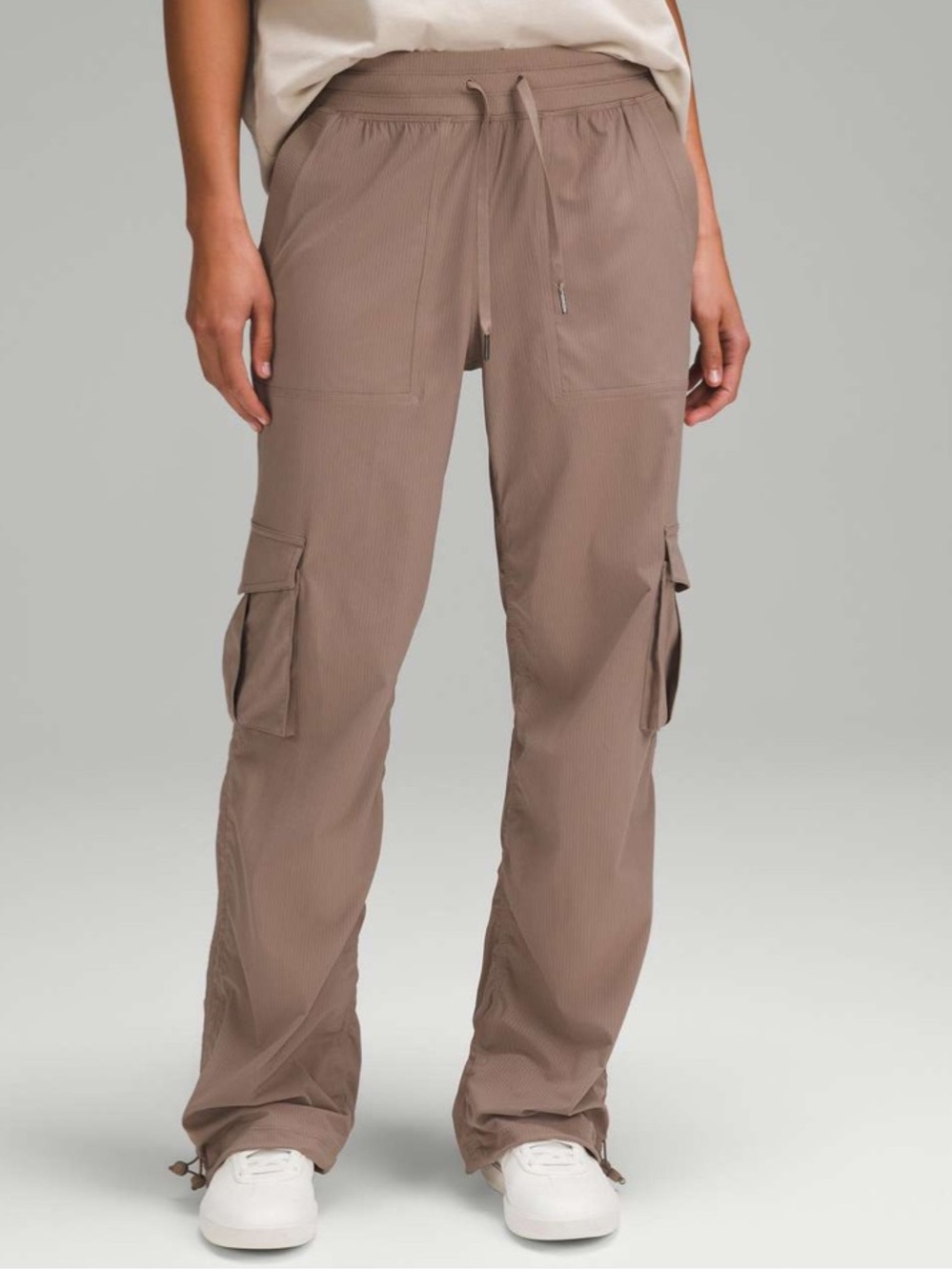 lululemon Dance Studio relaxed fit mid-rise cargo pants size XXS
